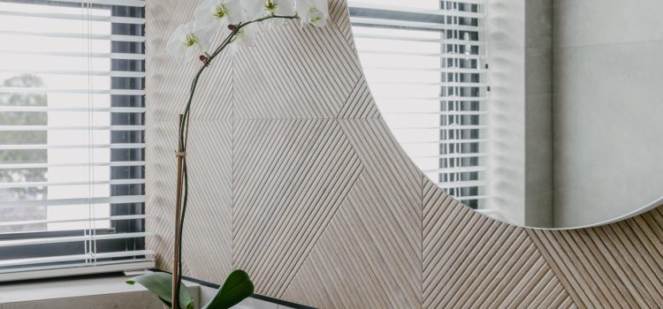 Bathroom with geometric tiles
