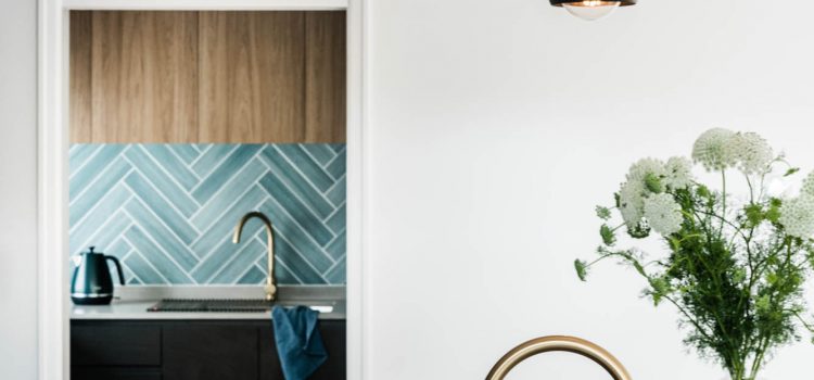 Feature lights looking into butlers pantry