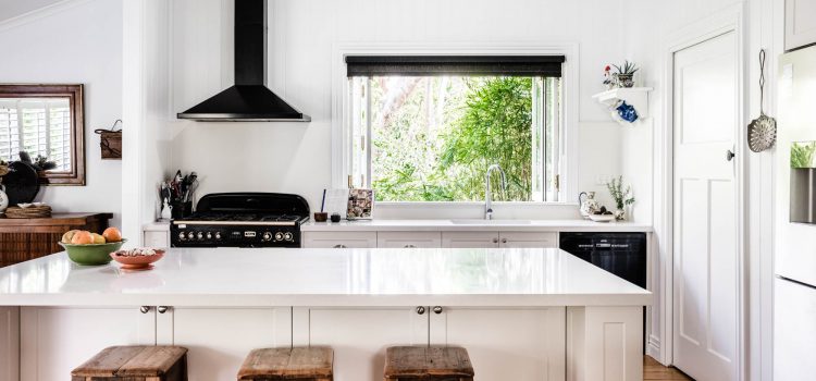 Queensland Cottage Shaker Style Kitchen