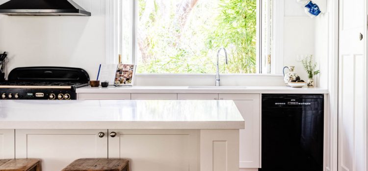 Country Style Shaker Kitchen