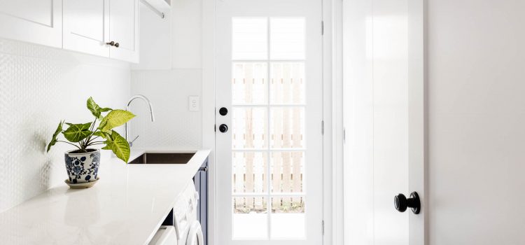Laundry and drying courtyard